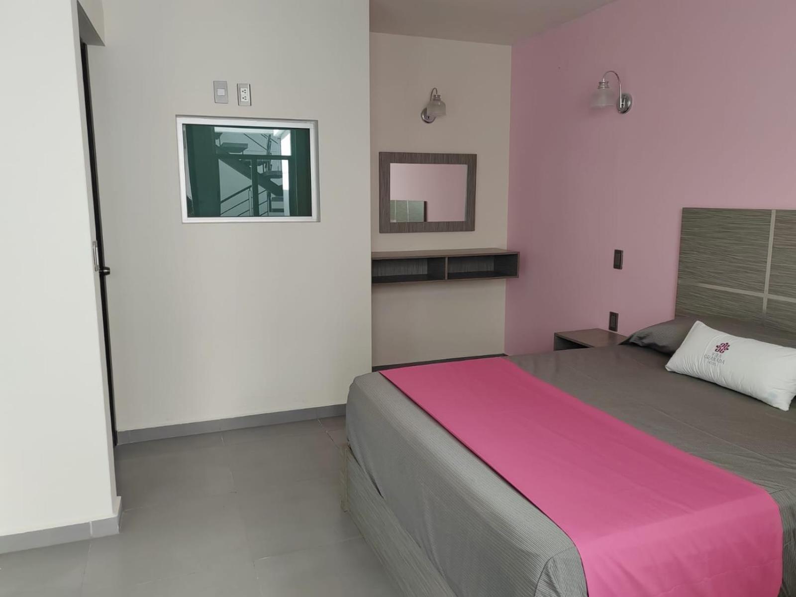 Villa Granada Santa Cruz Tecamac Esterno foto